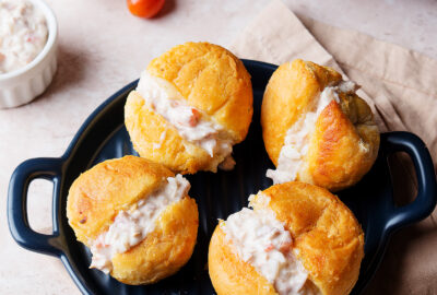 Receita de Lanchinho de Atum com Pão de Alho Bolinha Santa Massa