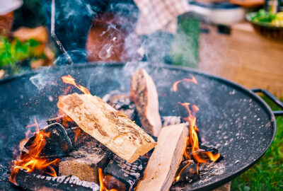 Churrasco com lenha: o guia para dominar a técnica e o sabor defumado